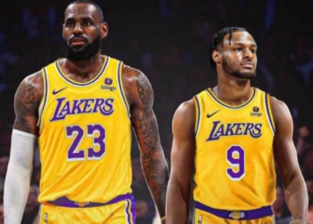 乐鱼app-詹姆斯：布朗尼场上不能叫“爸爸” 可称我为“GOAT”